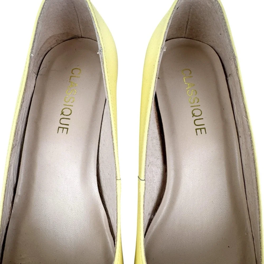 Retro Square Toe‎ Leather Heels 7.5W Pastel Yellow Block Heel 60's Mod Office